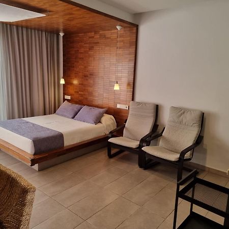 Apartamentos El Arrecife Conil De La Frontera Exteriör bild