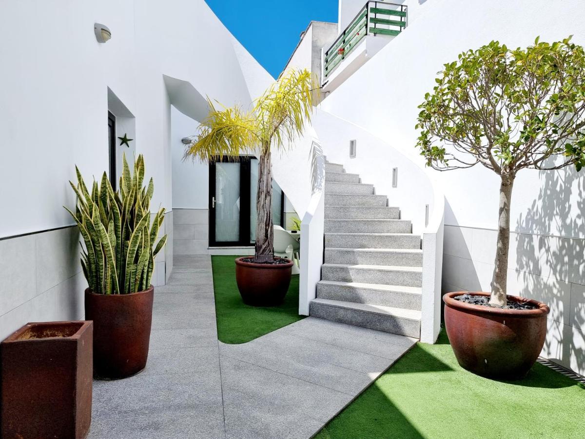 Apartamentos El Arrecife Conil De La Frontera Exteriör bild