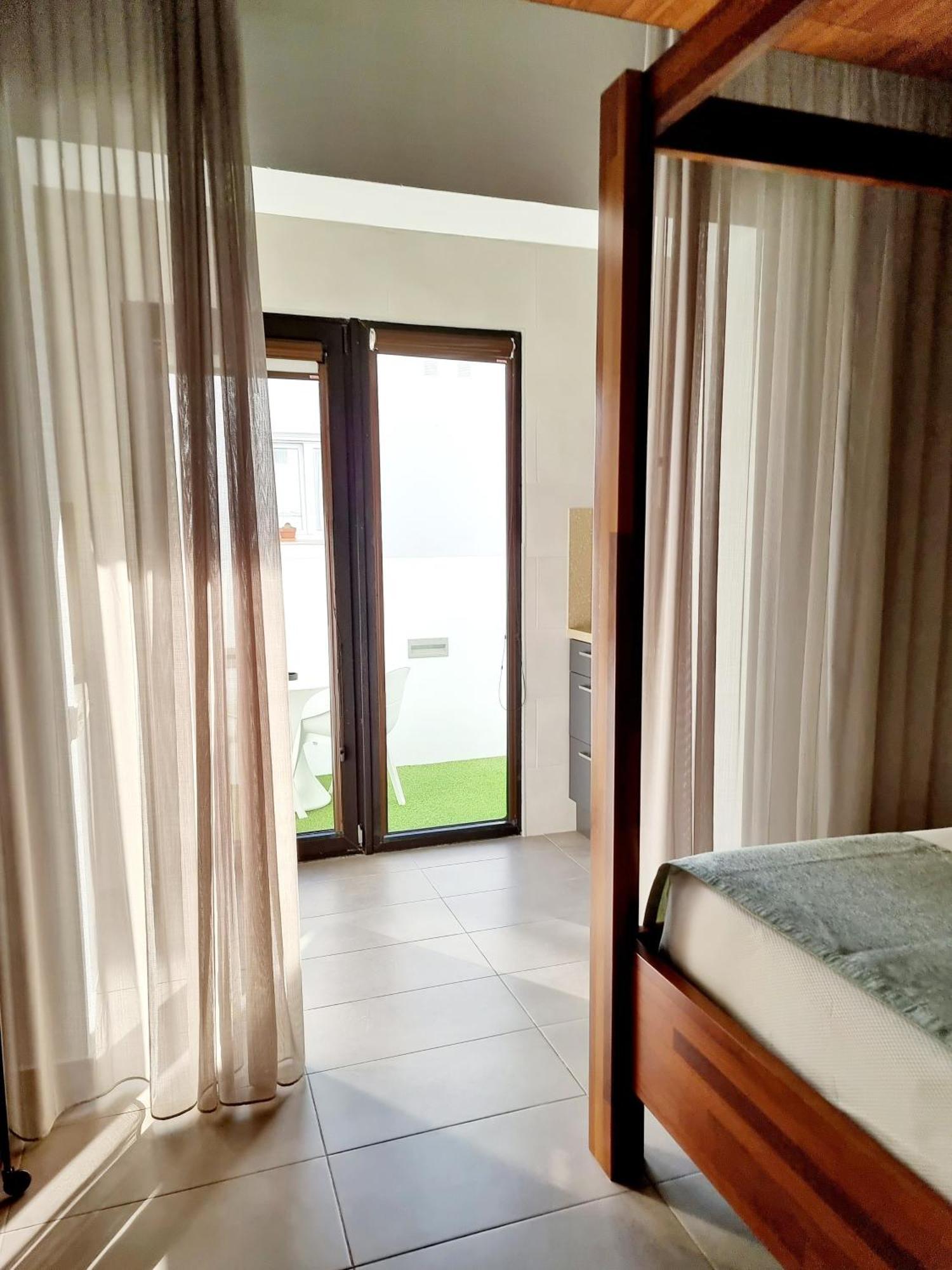 Apartamentos El Arrecife Conil De La Frontera Rum bild